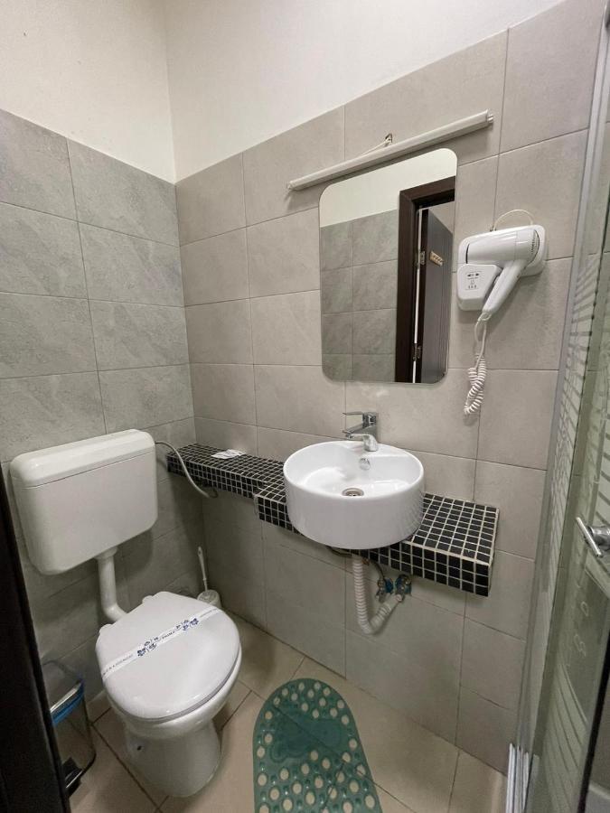 Hostel Tripoli Palace 부쿠레슈티 외부 사진