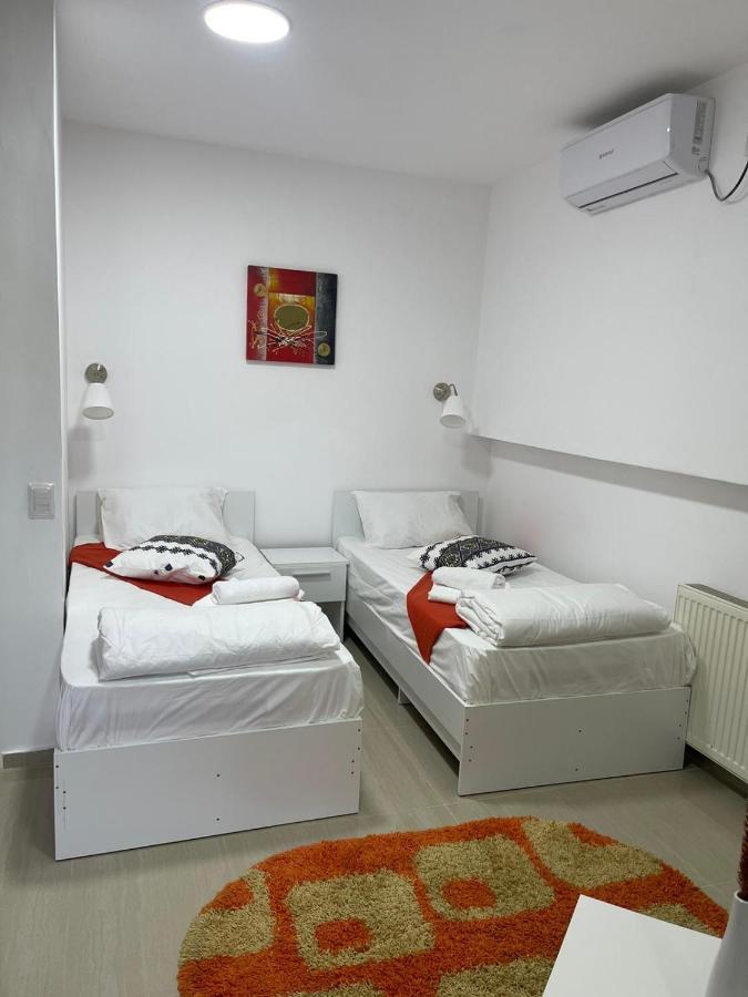 Hostel Tripoli Palace 부쿠레슈티 외부 사진