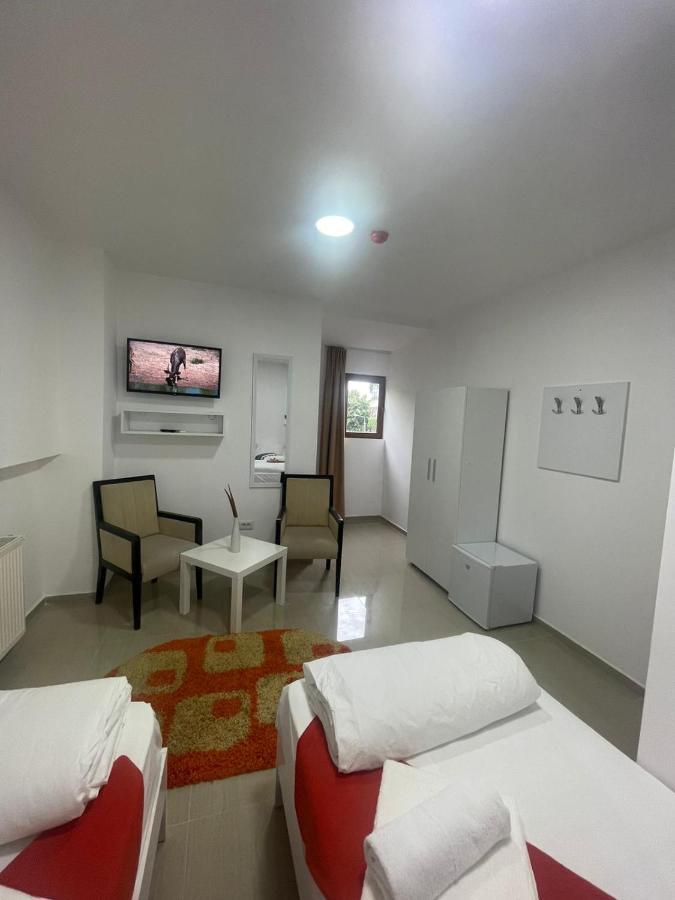 Hostel Tripoli Palace 부쿠레슈티 외부 사진