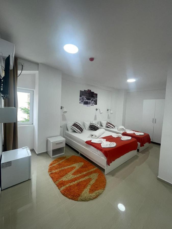 Hostel Tripoli Palace 부쿠레슈티 외부 사진