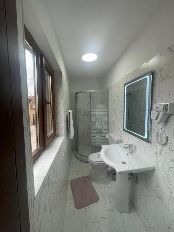 Hostel Tripoli Palace 부쿠레슈티 외부 사진