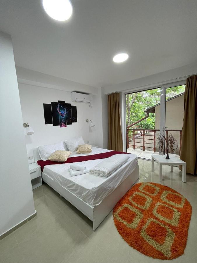 Hostel Tripoli Palace 부쿠레슈티 외부 사진