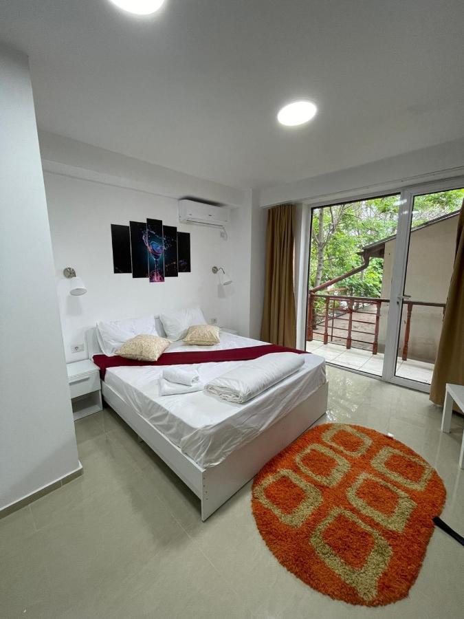 Hostel Tripoli Palace 부쿠레슈티 외부 사진