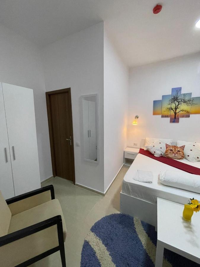 Hostel Tripoli Palace 부쿠레슈티 외부 사진