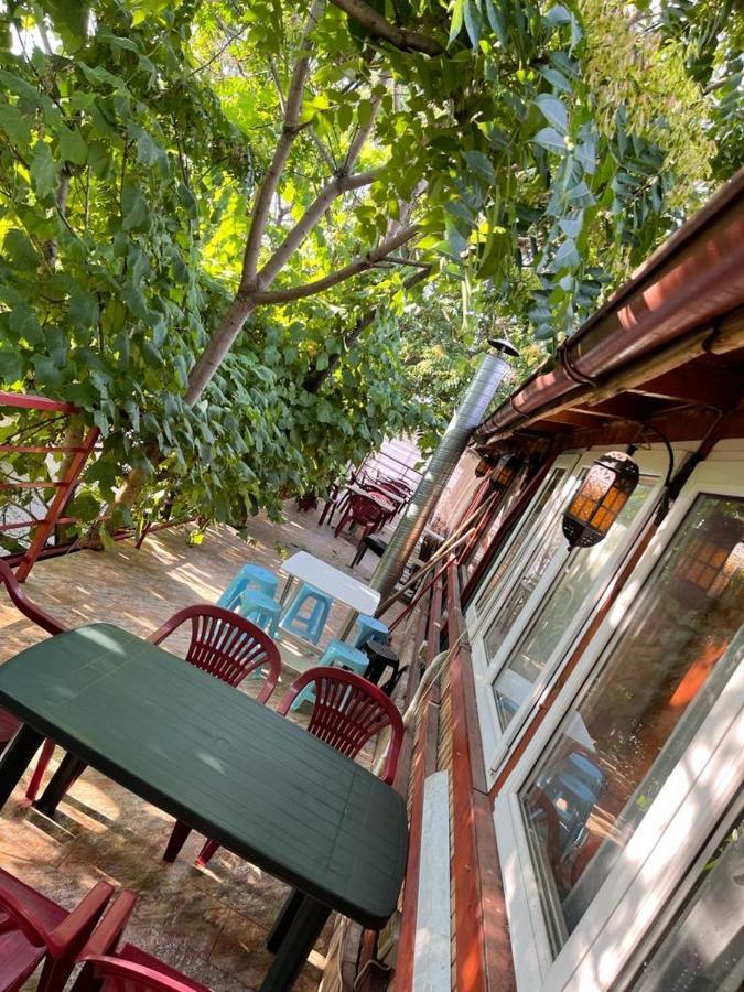 Hostel Tripoli Palace 부쿠레슈티 외부 사진